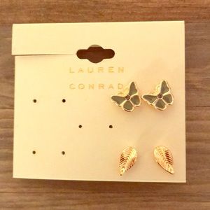 2x Lauren Conrad earrings